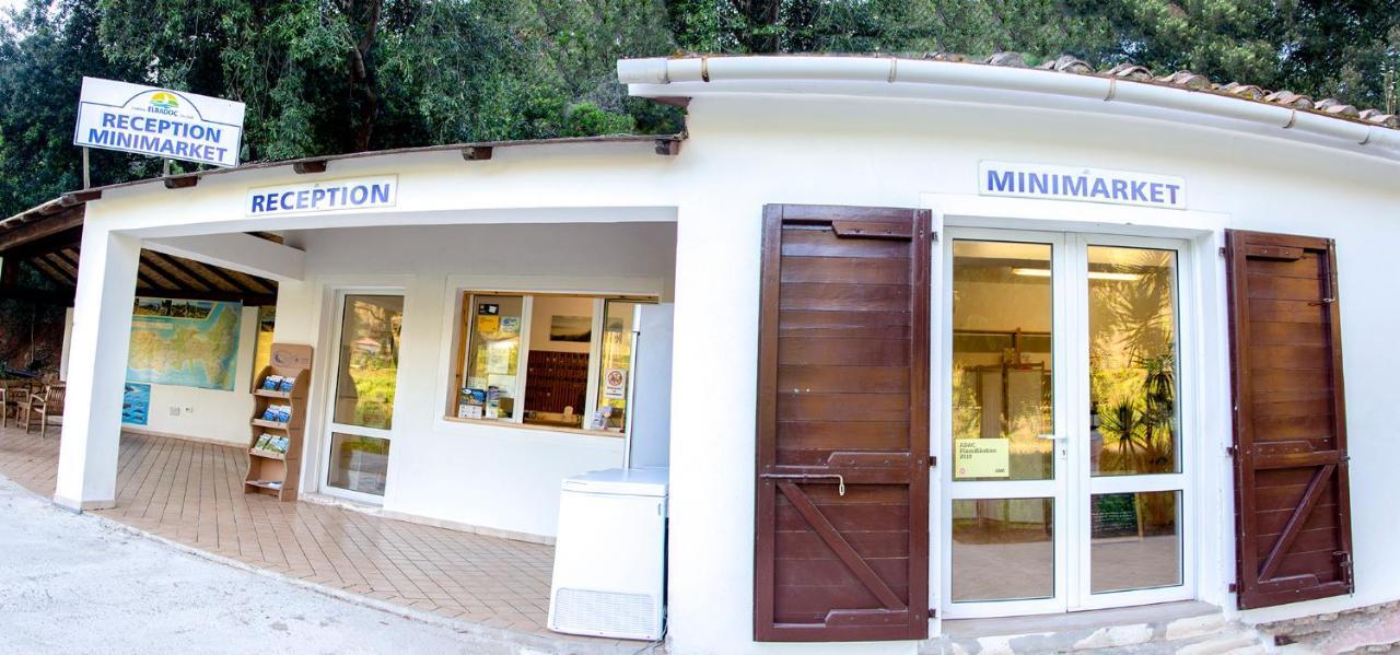 Elbadoc Camping Village Cavo Bagian luar foto
