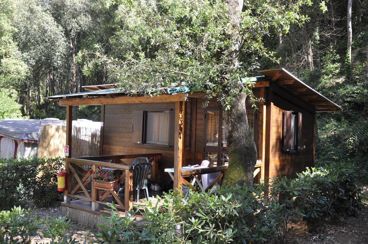 Elbadoc Camping Village Cavo Bagian luar foto